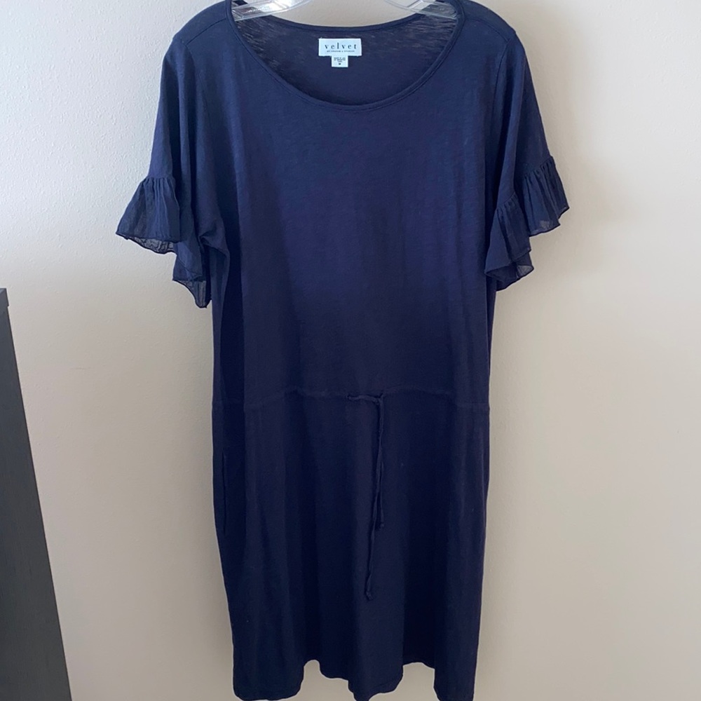 Velvet by Graham Spencer tie waist dress